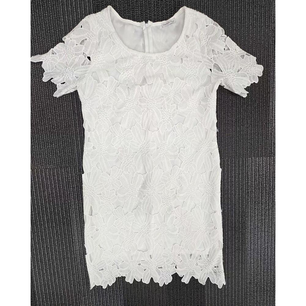 Charlotte Russe White Floral Lace Mini Dress, Size M, Short Sleeves, Party/Brida